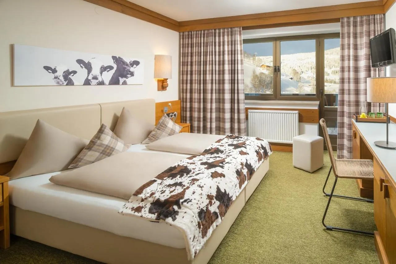 Hotel-Pension Schattberg Saalbach